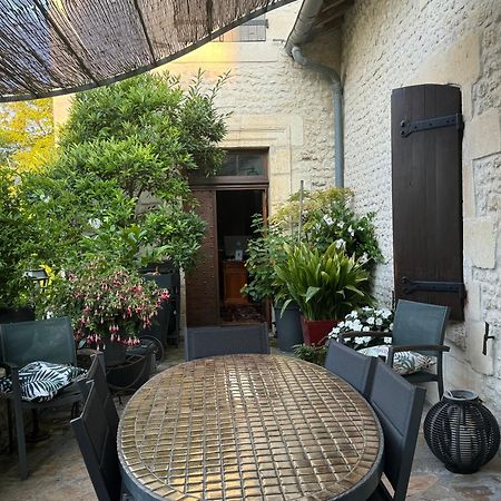 มูแล็ง รูโอด์ Hotel Montboyer ภายนอก รูปภาพ